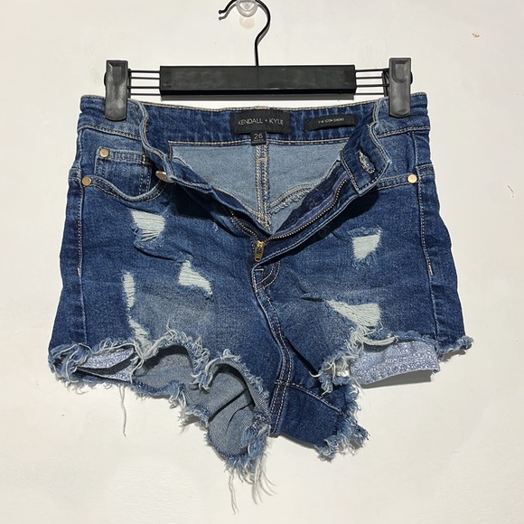 Kendall + Kylie Medium Wash Distressed High Rise Icon Denim Shorts Size 26 - Picture 2 of 7